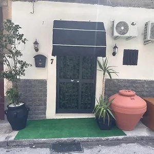 sicily-house-7.taorminaitalyhotels.com/