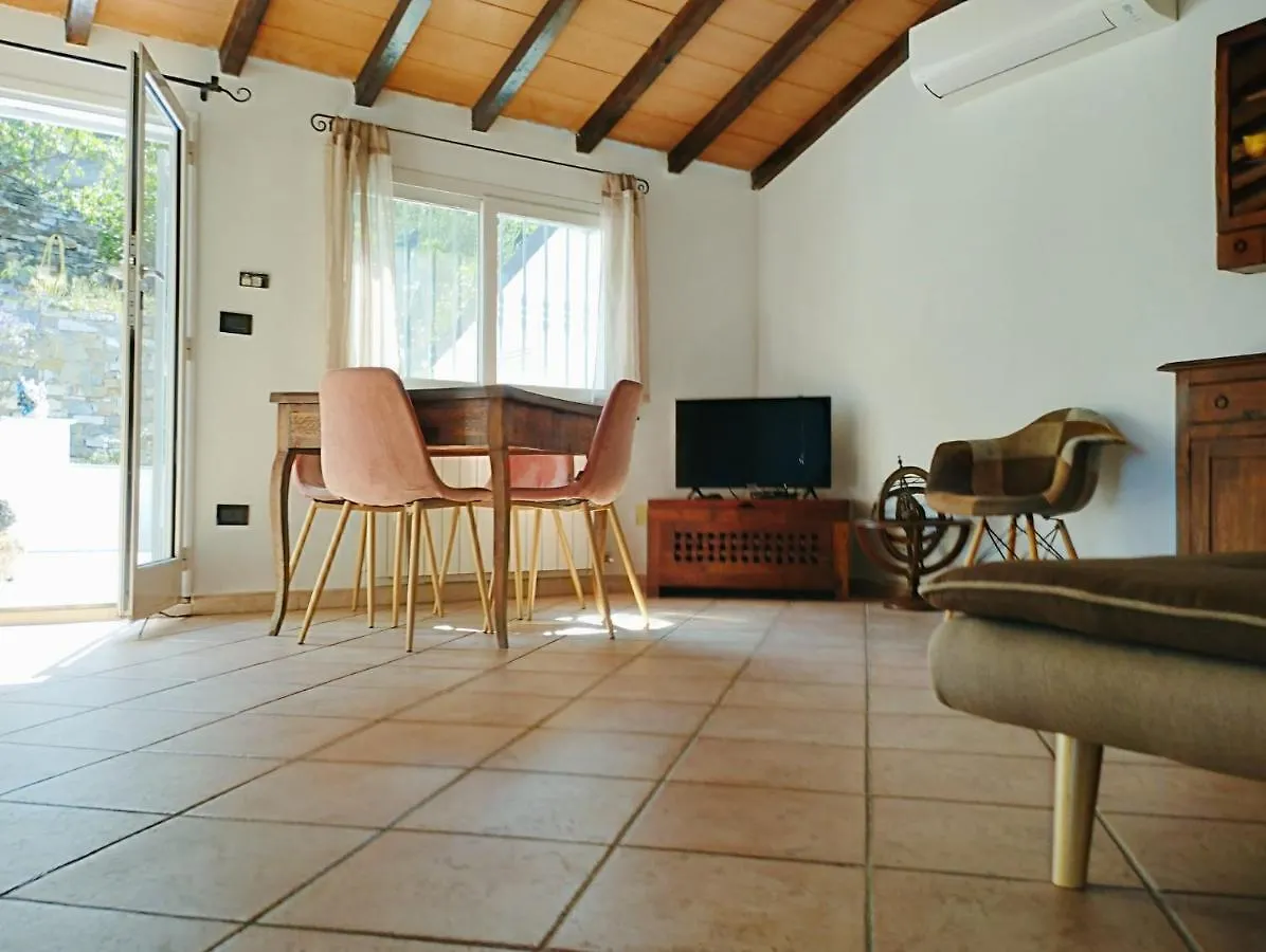 Appartement Mansarda Con Terrazza A Diano à Diano Castello Italie